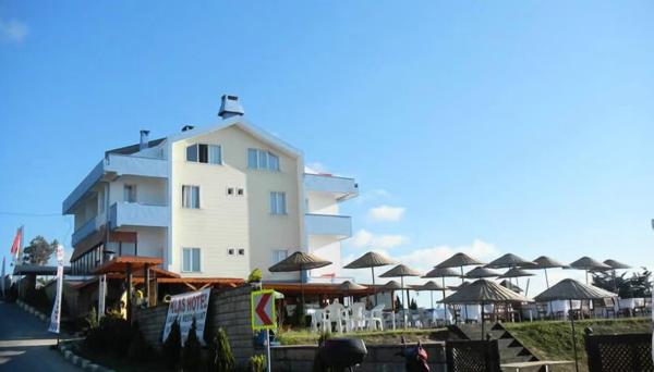 Klas Beach Hotel