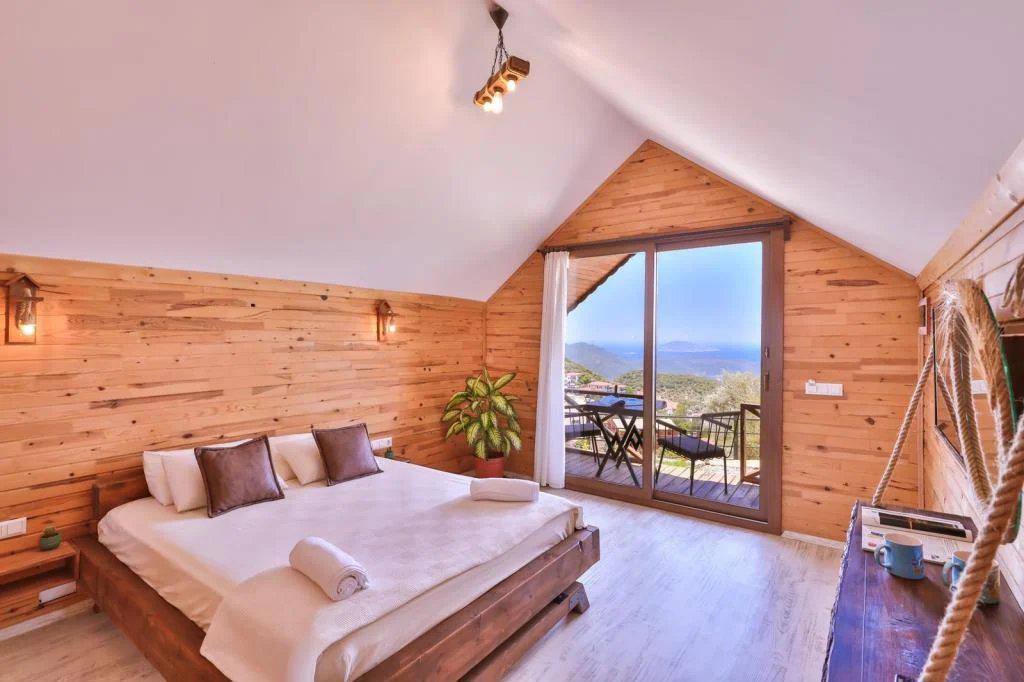 Ali's Bungalow