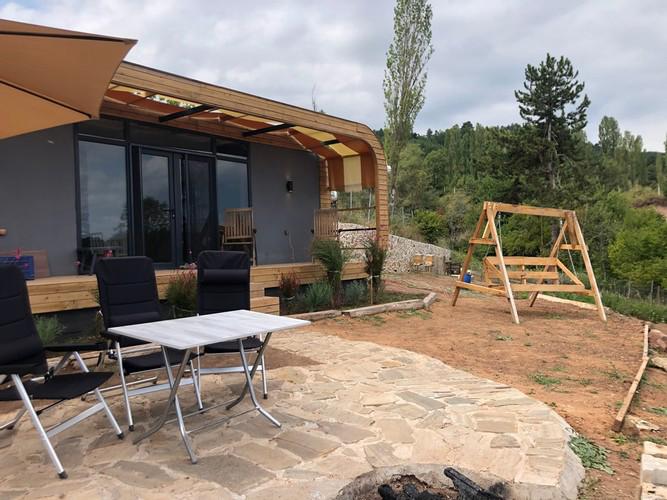 Lakeview Bungalows In Nature And Fire Pit On Private Land - Cooling Pool With Waterfall