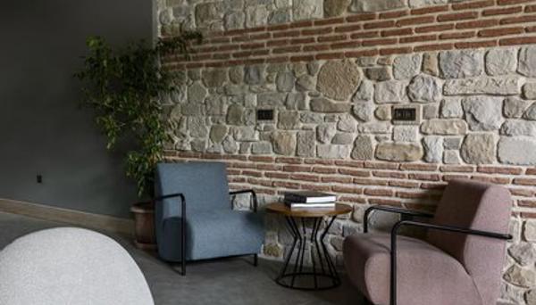 Petrion Hotel
