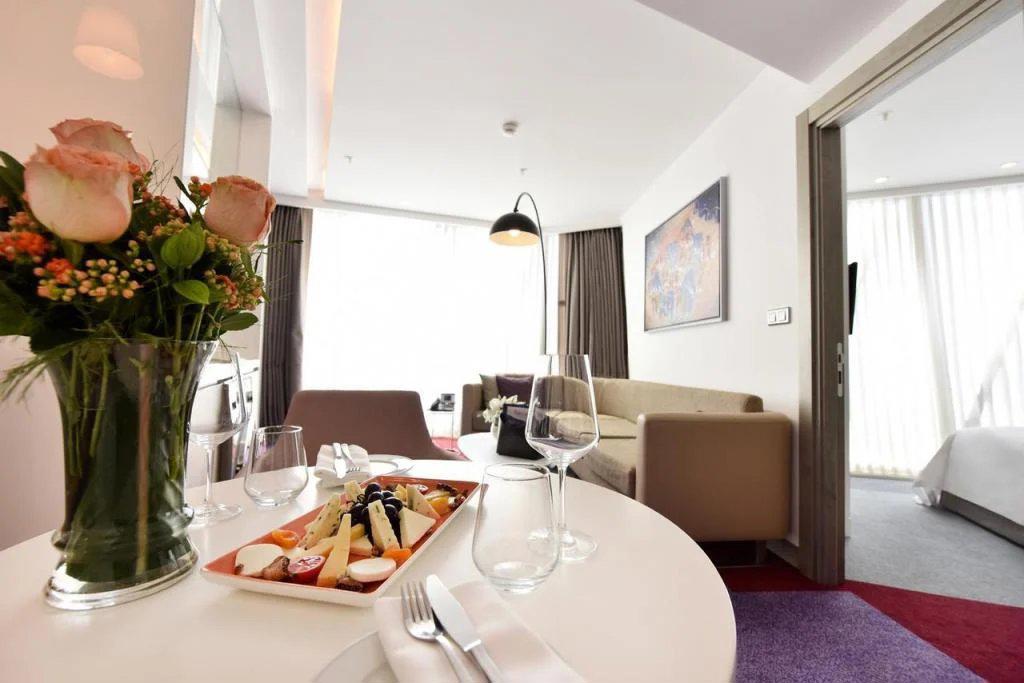 Burgu Arjaan By Rotana