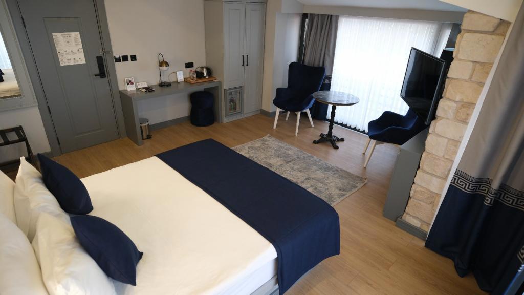 Elina Managed By Dedeman