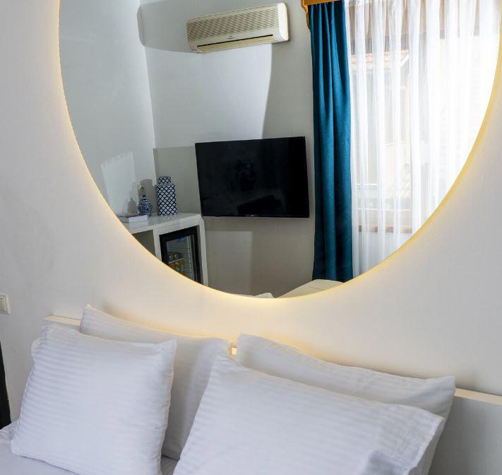 Niss Boutique Hotel