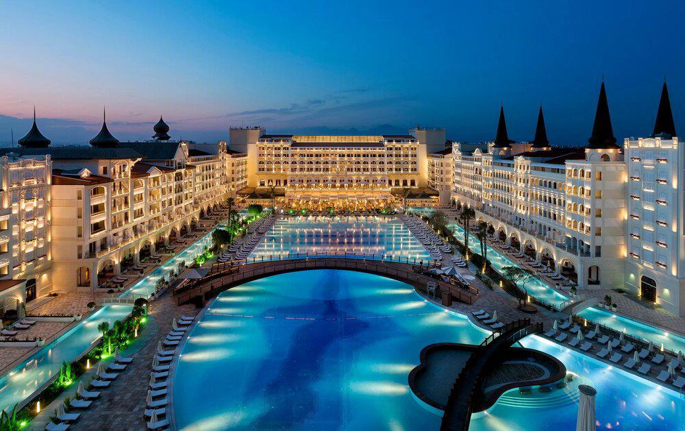 Swandor Mardan Palace