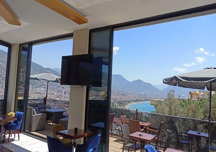 Castle's Light Boutique Hotel