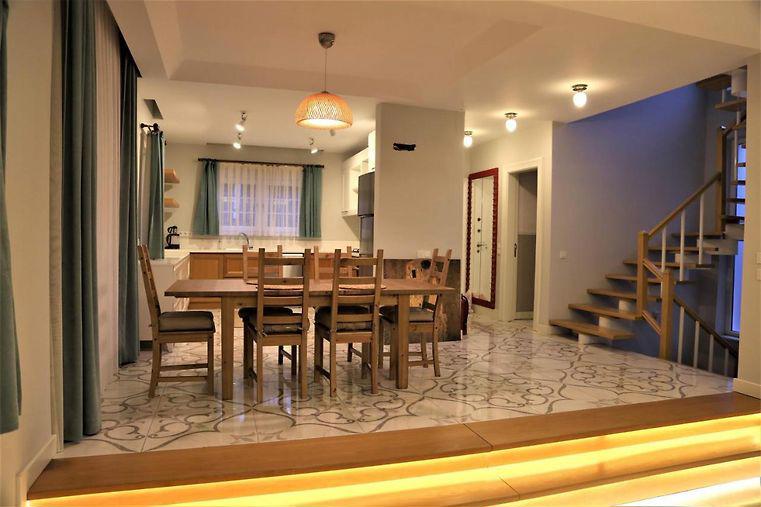 Villa Aysimi