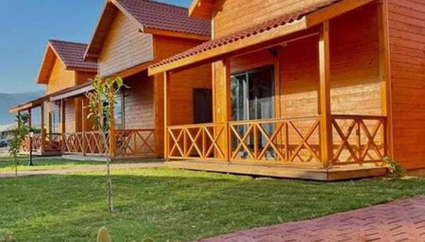 Lemon Garden Bungalow