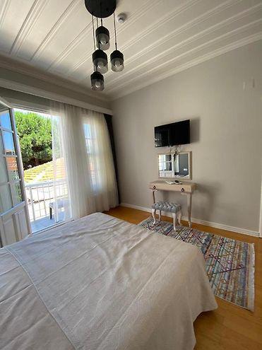White Island Boutique Otel