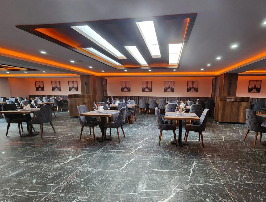 Lion Hill Resort Otel