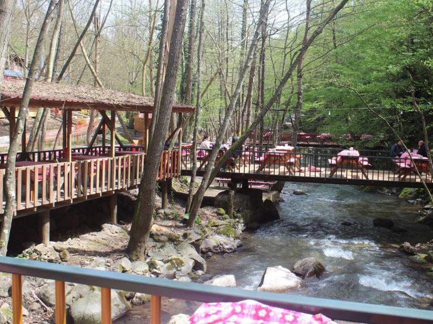 Gazinin Yeri Camping Alabalık Tesisleri Yuvacık