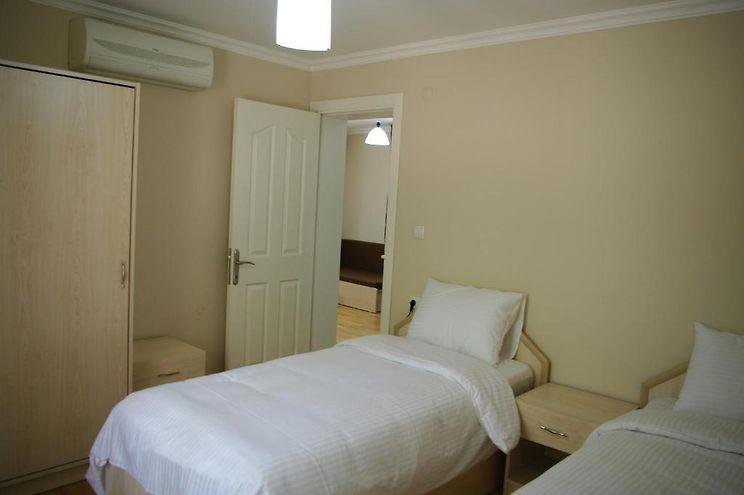 Güllehane Apartments