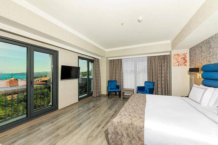Demiray Hotel