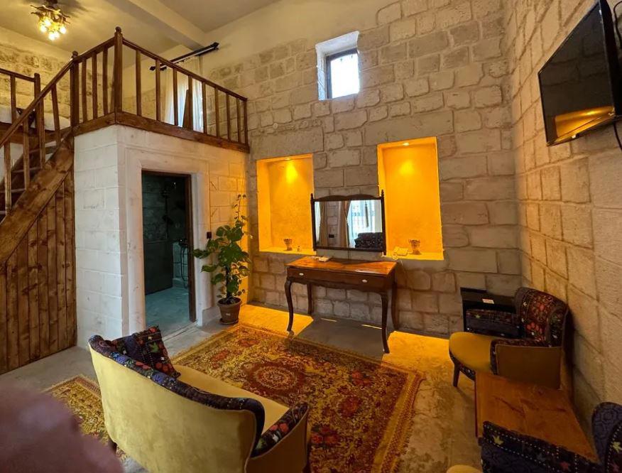 Şikeft Otel