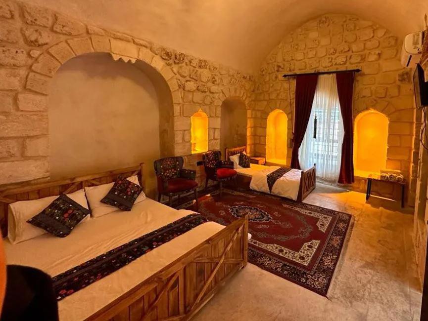 Şikeft Otel