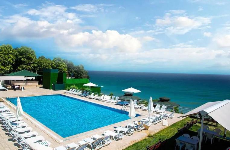Westport İstanbul Resort & Spa Hotel