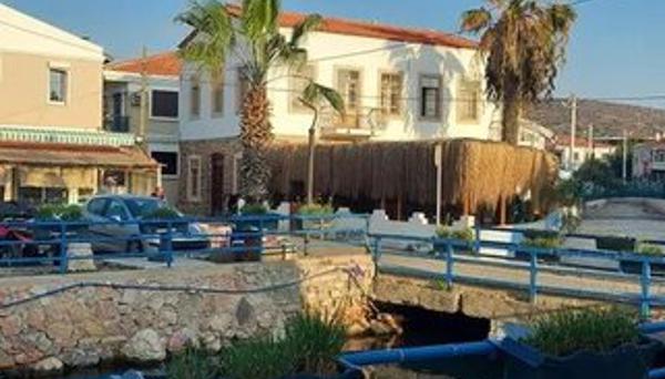 Pürhayal Çeşme