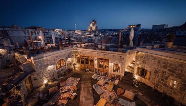 Doda Artisanal Cave Hotel +14