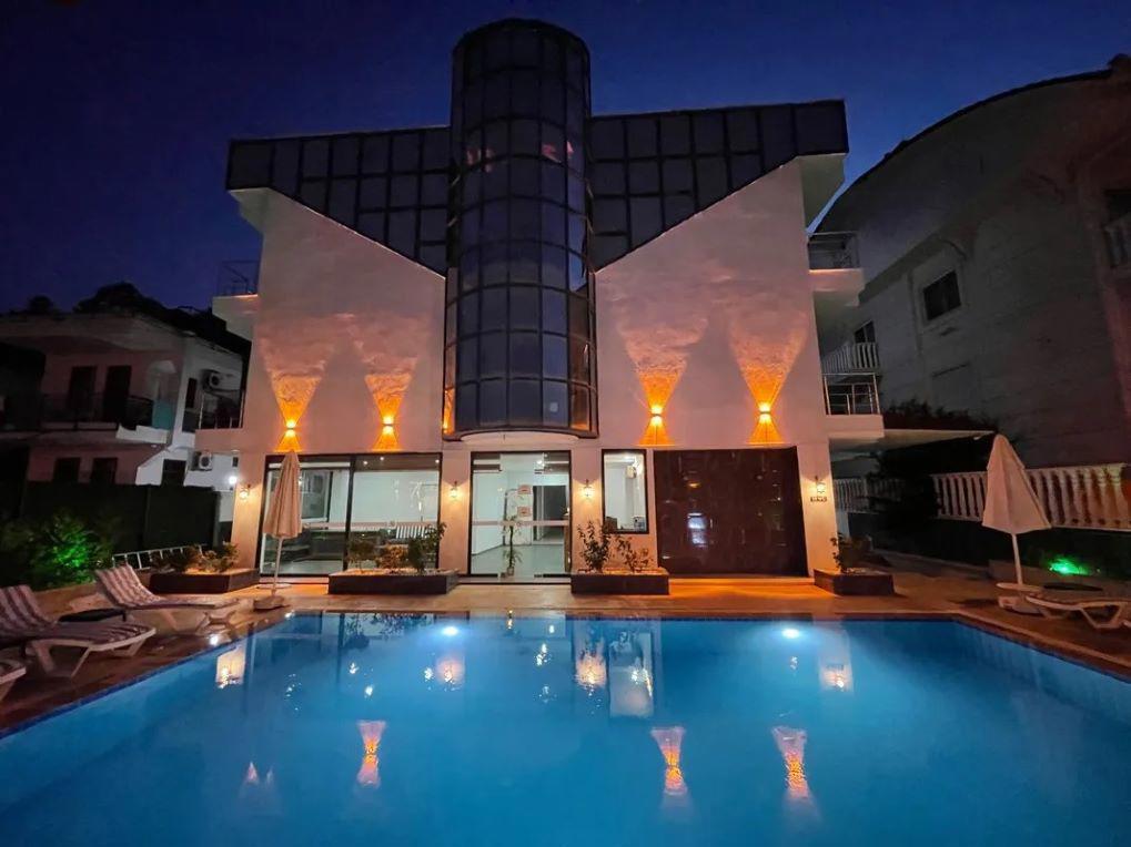 Hamir Hotel