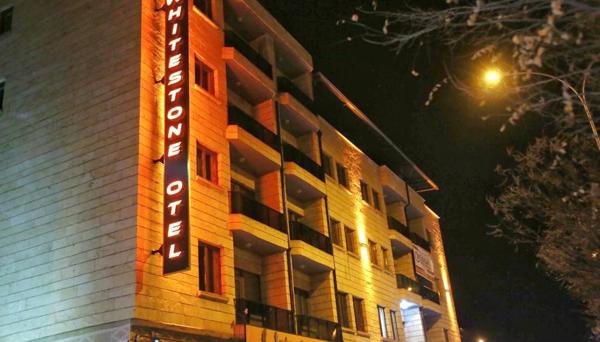 Whitestone Hotel