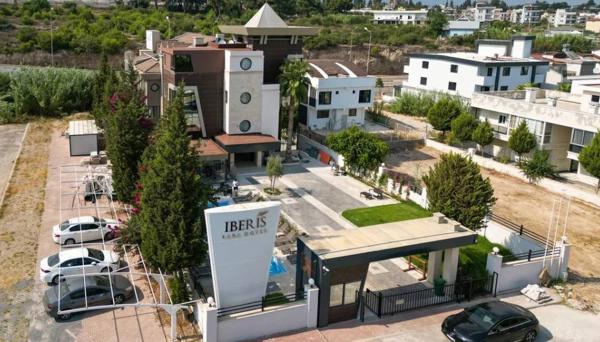 Lara İberis Hotel