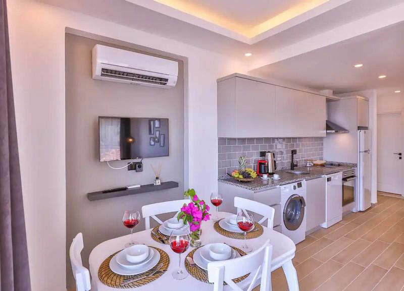 Lobelya Suites