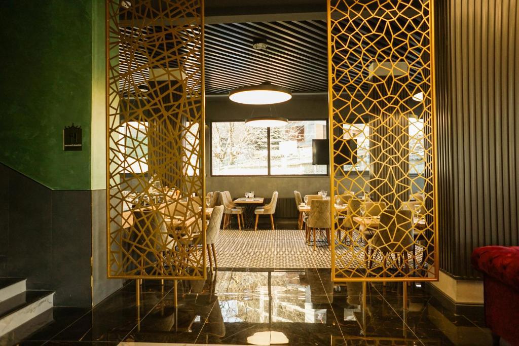 Aram Otel Business & Luxury