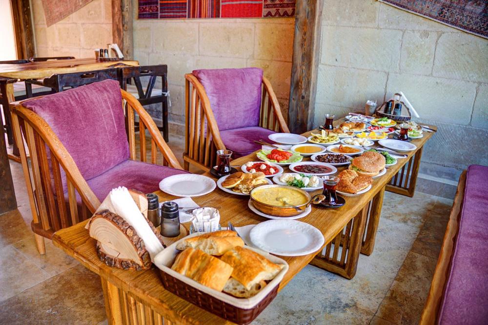 Calypso Cave Suites