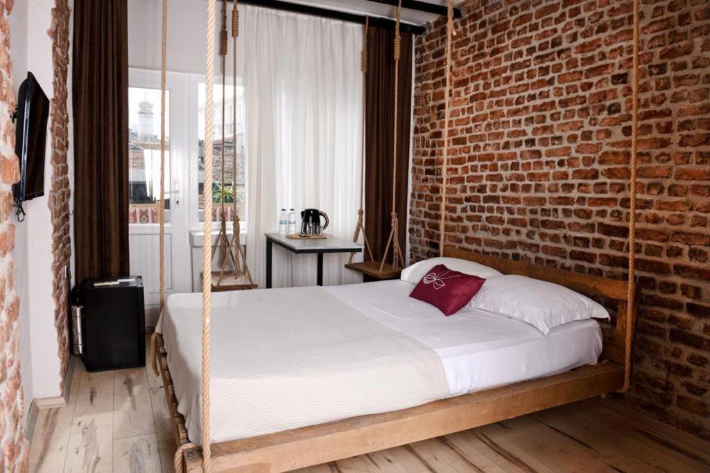 Aysa Hotel