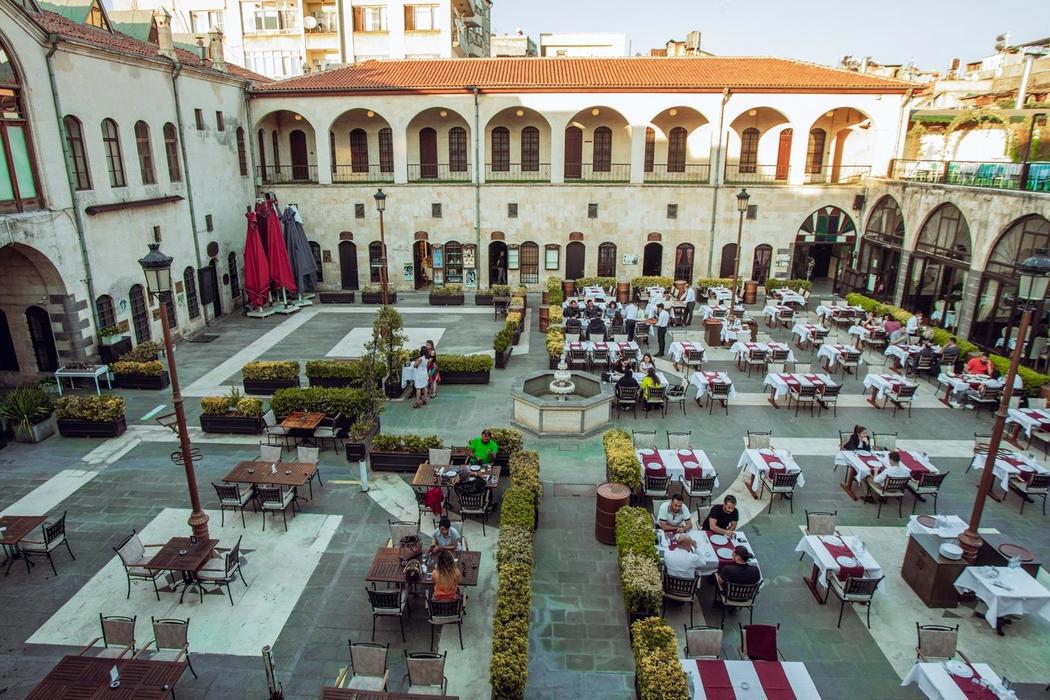 Bayazhan Hotel Ve Restaurant