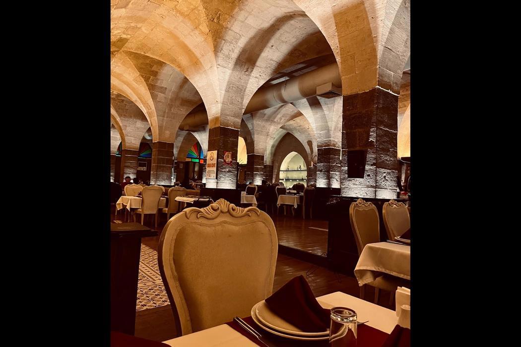 Bayazhan Hotel Ve Restaurant