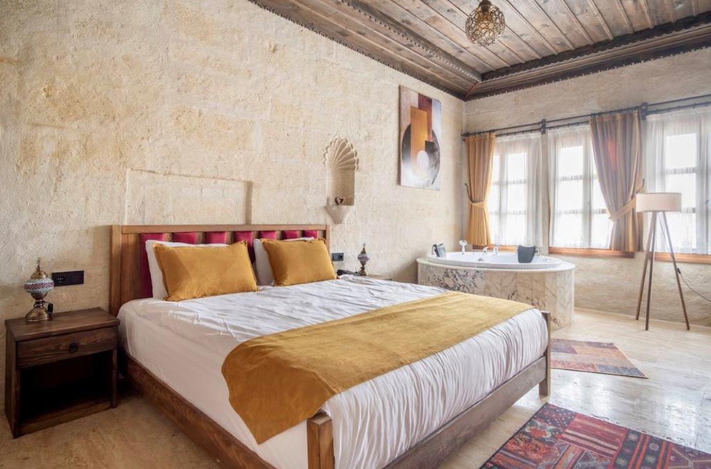 Uzay Cave Suite Hotel