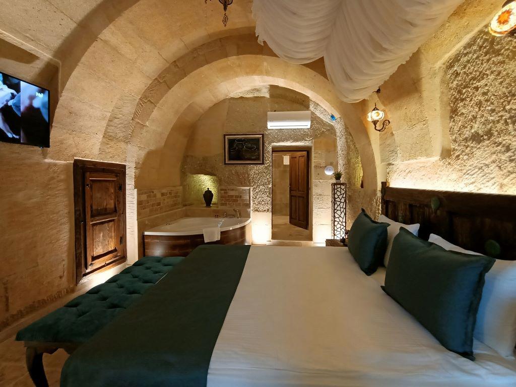 Pegas Cave Suites