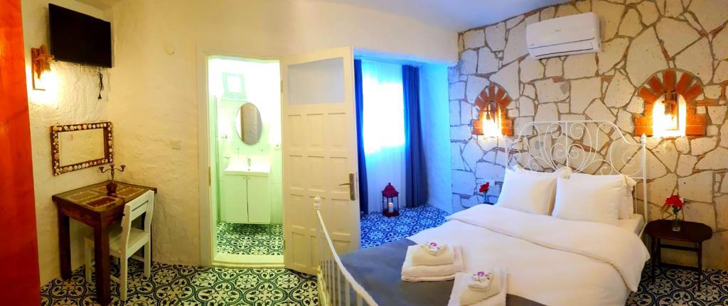 Badem Içi Alaçatı Otel