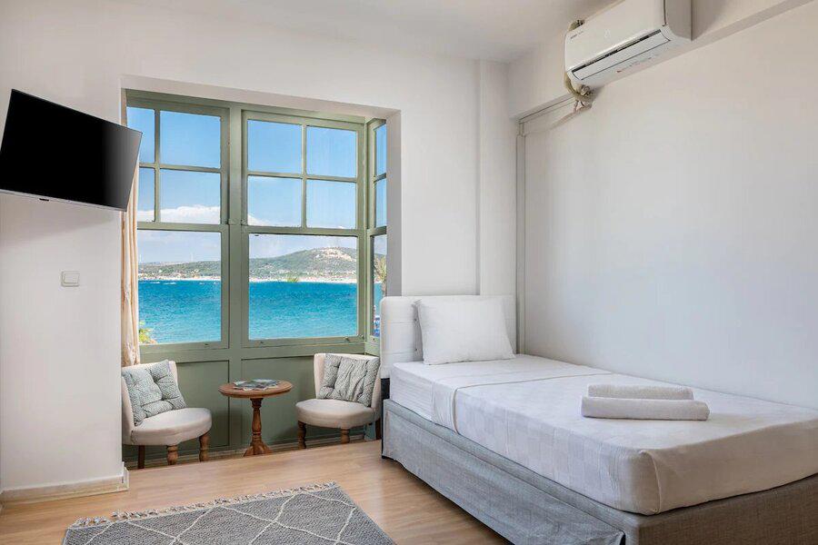 Cumbalıca Beach Hotel