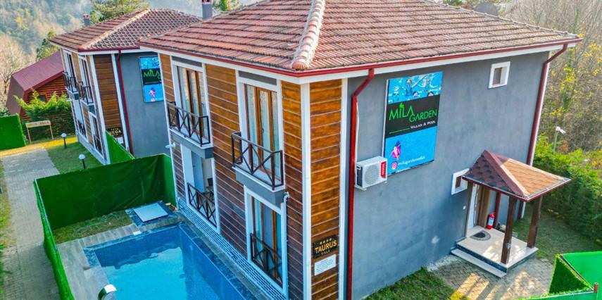 Mila Garden Villa & Pool