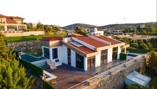 Costa Linn Premium