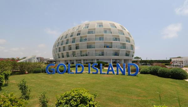 Gold Island Selected
