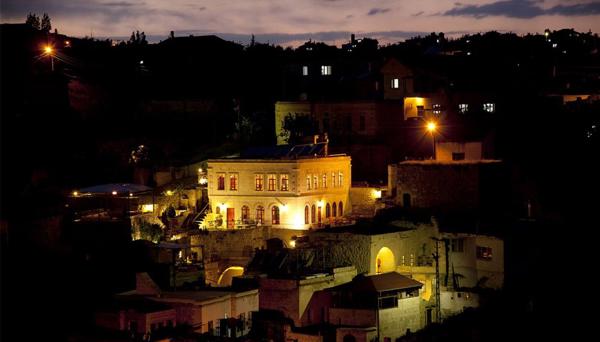 Hezen Cave Hotel