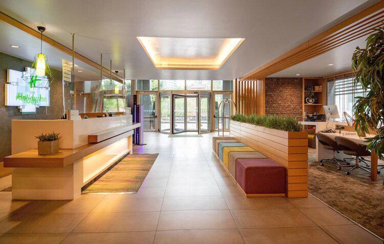 Holiday Inn İstanbul Kadıköy