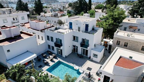 Swan Boutique Hotel