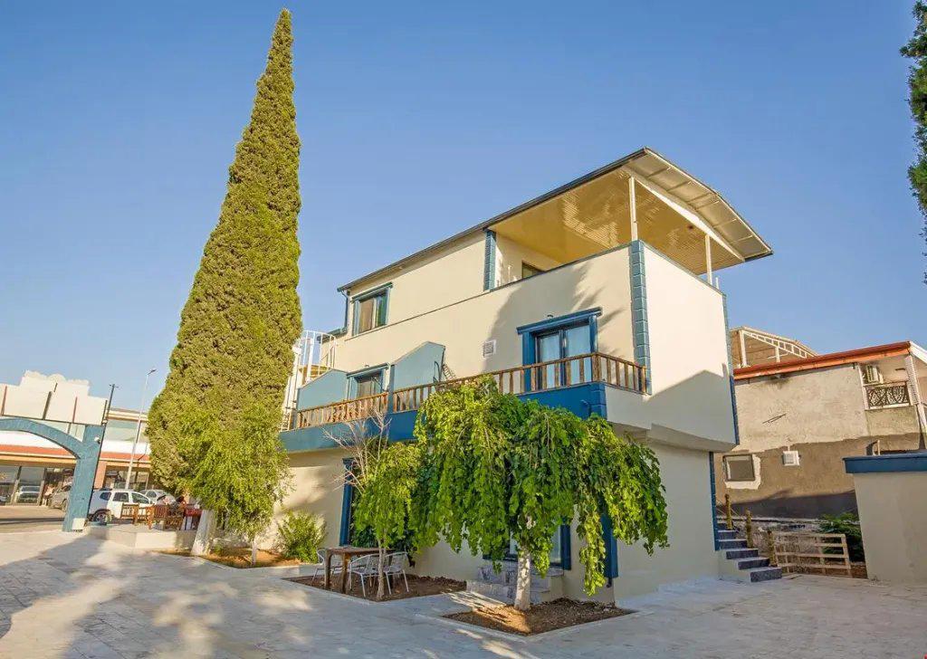 Dimora Boemo Hotel