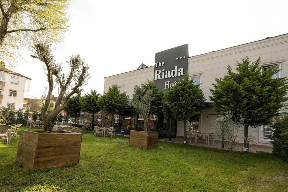 The Riada Hotel