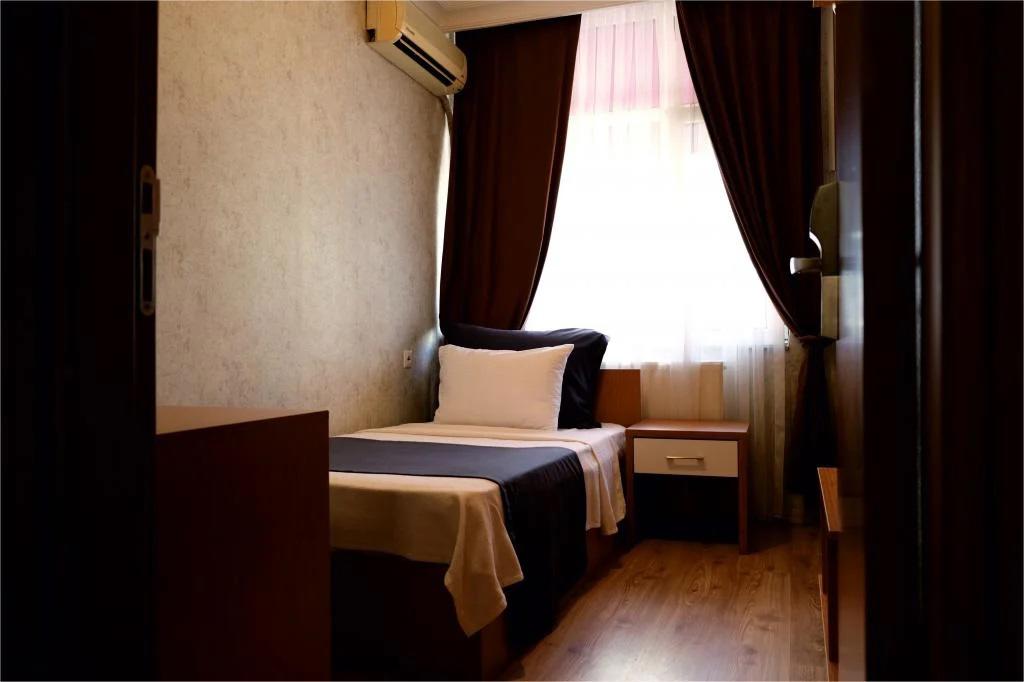Rhisos Hotel