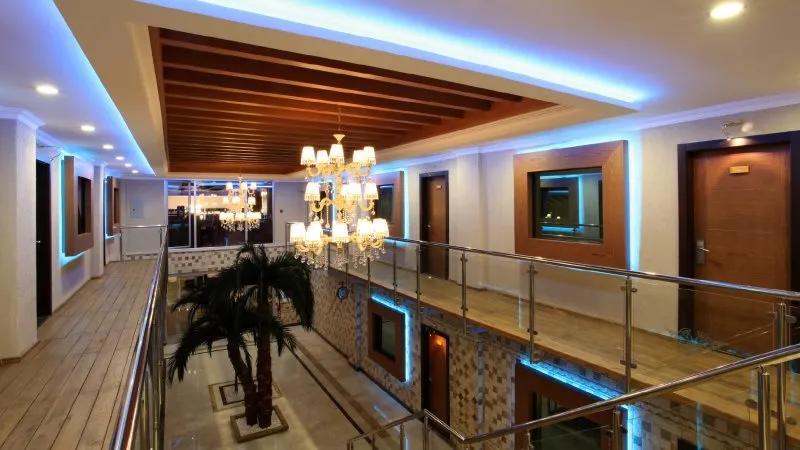 Arya Hotel Business Deluxe
