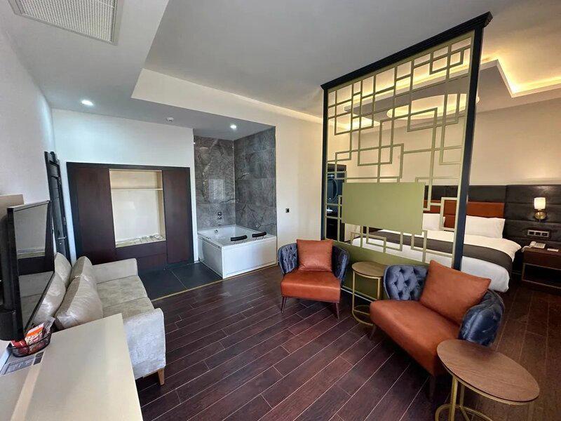 Ramada Encore By Wyndham Midyat