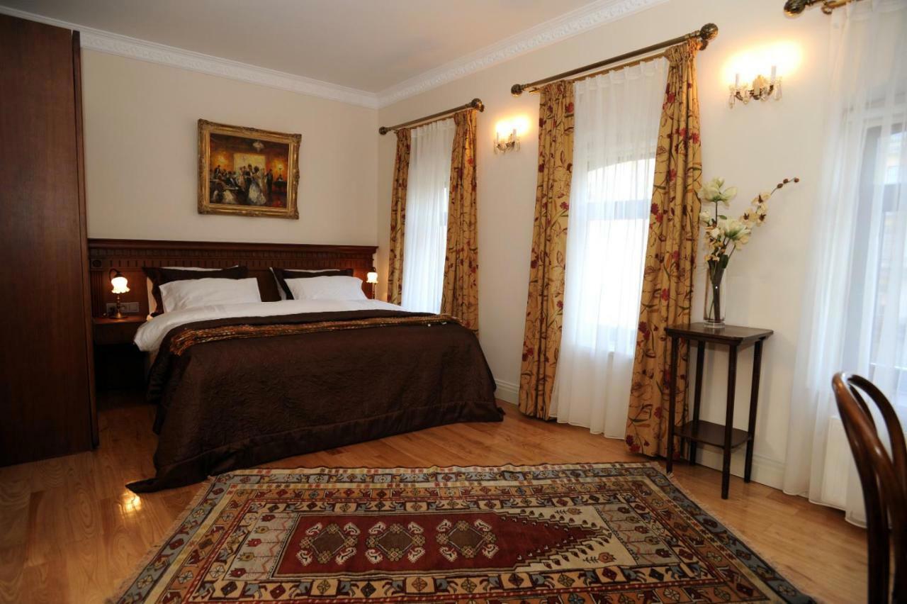 Euro Side Suites