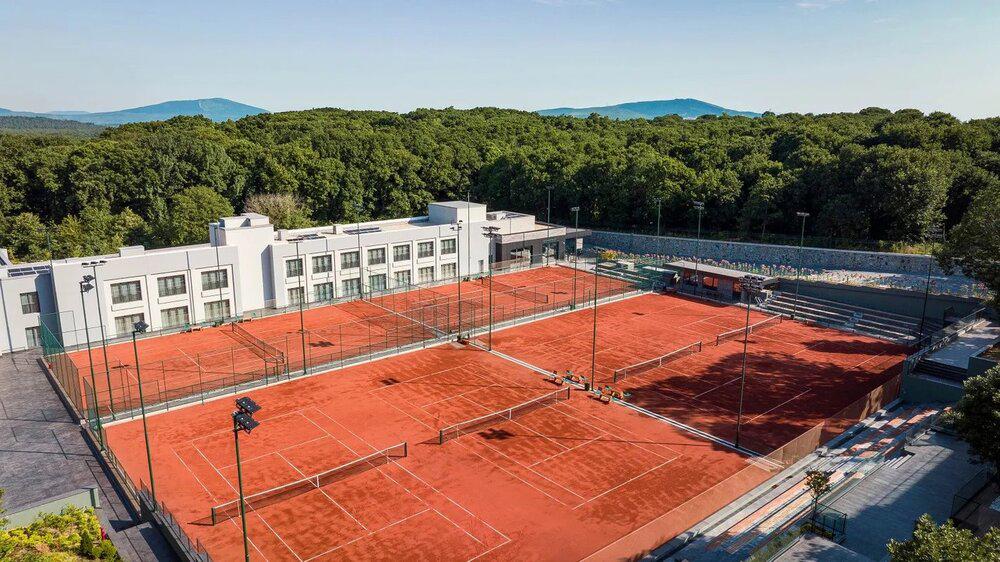 Inventist Hotel Sports Academy