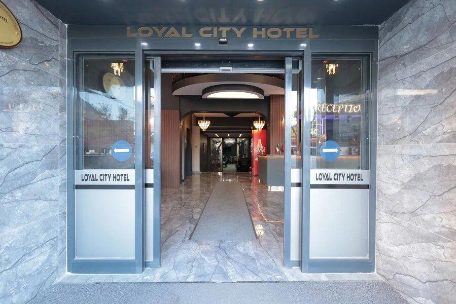 Loyal City Hotel