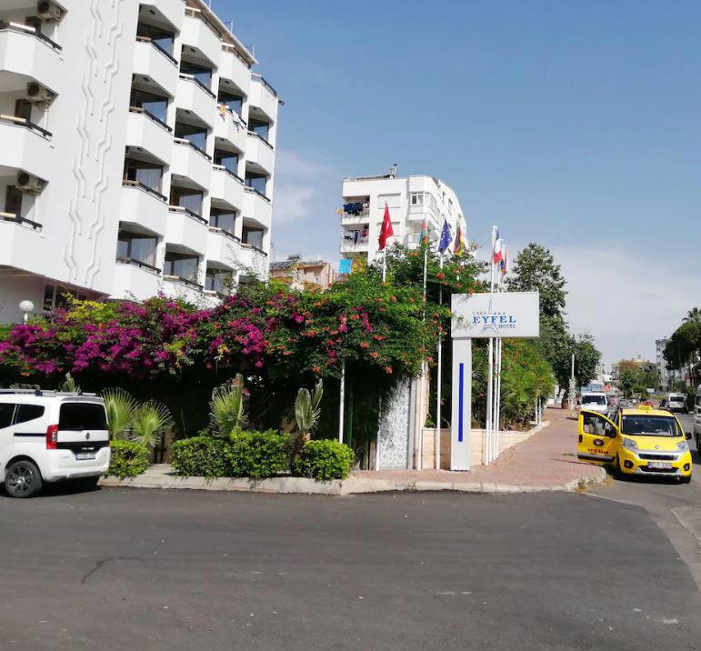 Lara Eyfel Hotel