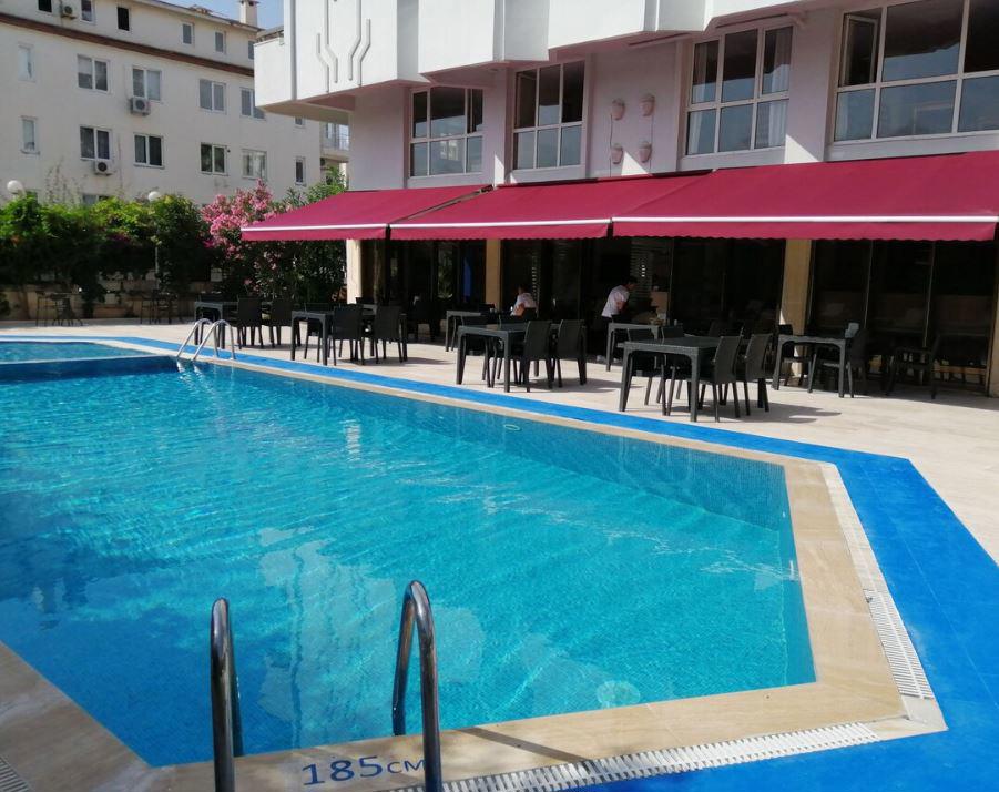Lara Eyfel Hotel